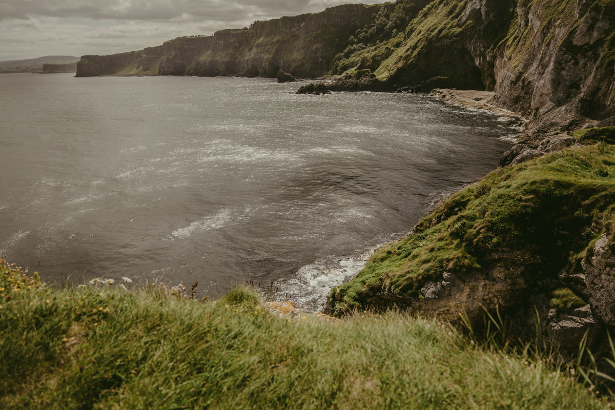 Alexander_and_Eve_woodland_engagement_session_north_coast
